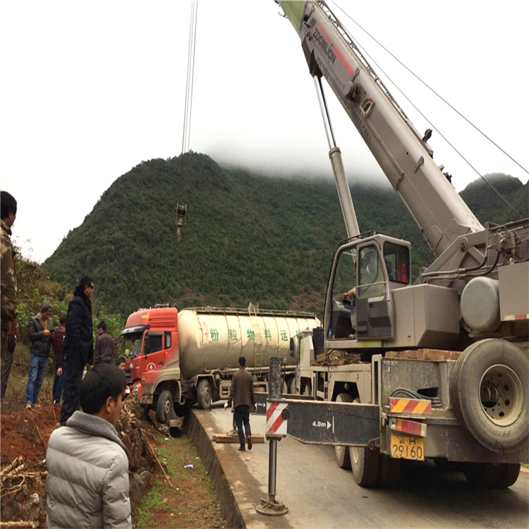 河南吊车道路救援24小时